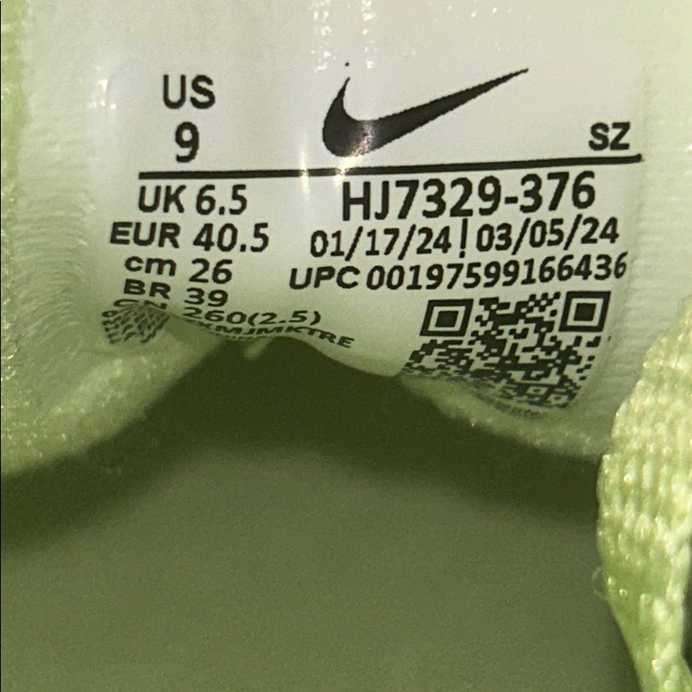 Nike Air Max 1 ‘87 “High Saturation Green Vapor” Women’s Size 9 - Picture 8 of 9